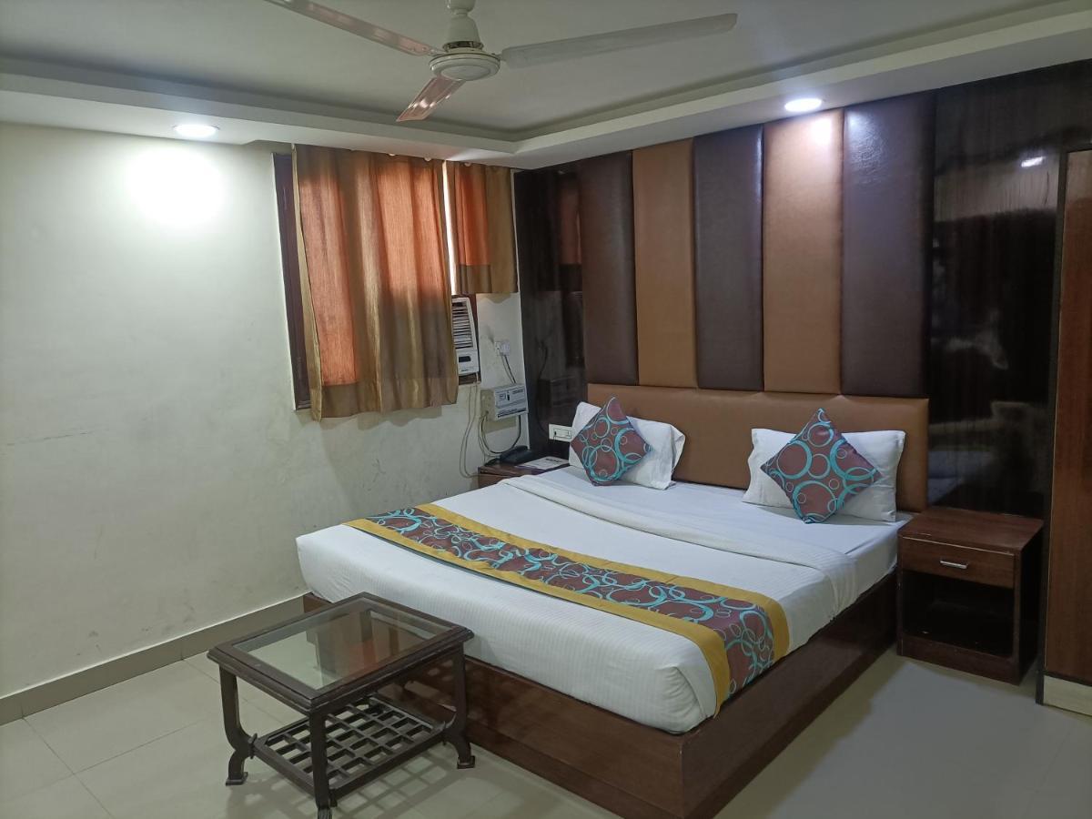 Hotel Le Mount Near Igi Airport New Delhi
